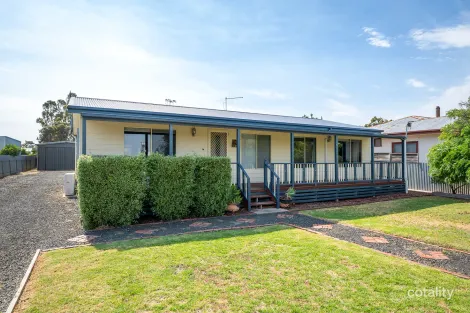 Property photo of 18 Queen Street Nhill VIC 3418