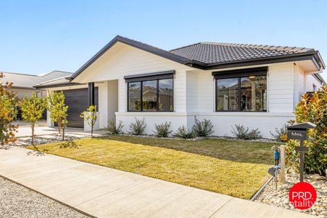 5 LOMANDRA DR, STRATHFIELDSAYE, VIC 3551