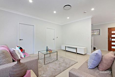 Property photo of 10/190 Lambeth Street Picnic Point NSW 2213