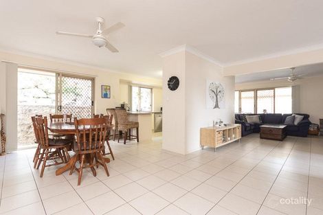 Property photo of 14 Drovers Place Sumner QLD 4074