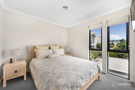 Property photo of 53 Belsay Chase Chirnside Park VIC 3116