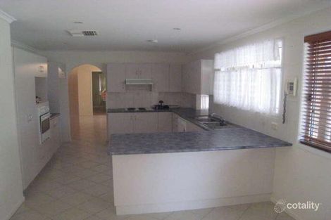 Property photo of 8 Wren Court Emerald QLD 4720