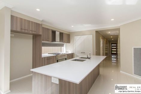 Property photo of 41 Willowtree Drive Pakenham VIC 3810