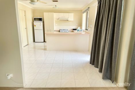 Property photo of 1/40 Coleridge Drive Delahey VIC 3037