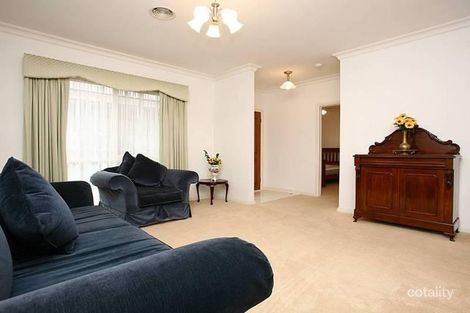 Property photo of 2/56 Gloucester Avenue Berwick VIC 3806
