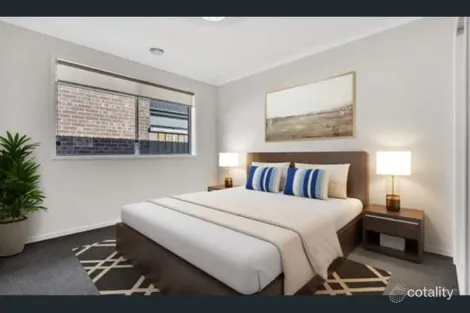 Property photo of 10 Kinkora Avenue Mickleham VIC 3064