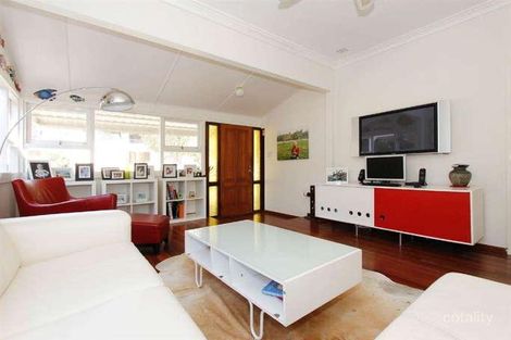 Property photo of 42 Queen Street Bayswater WA 6053