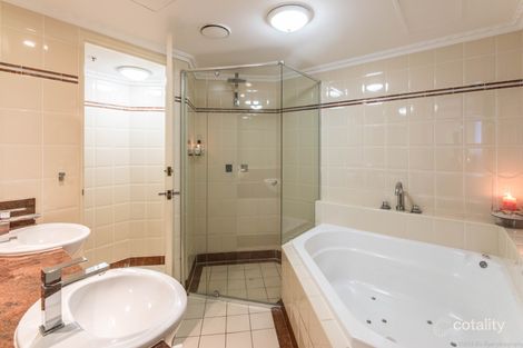 Property photo of 90/1-9 Hughes Avenue Main Beach QLD 4217