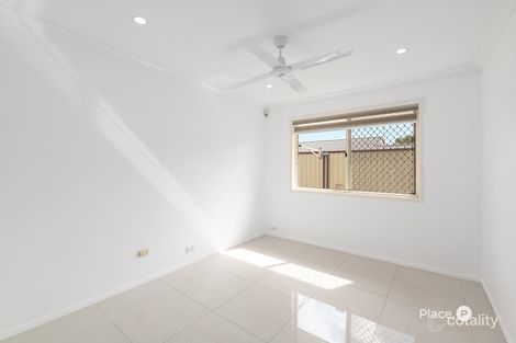 Property photo of 27 Daffodil Crescent Calamvale QLD 4116
