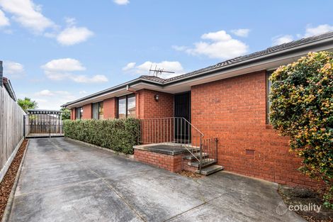Property photo of 8 Granby Court Endeavour Hills VIC 3802