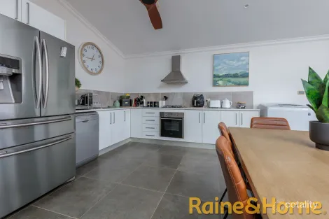 Property photo of 29 Merrilea Road Dubbo NSW 2830