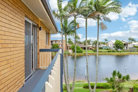 Property photo of 4/15 Barooga Crescent Mooloolaba QLD 4557