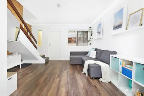 Property photo of 3/40 Park Road Bellambi NSW 2518