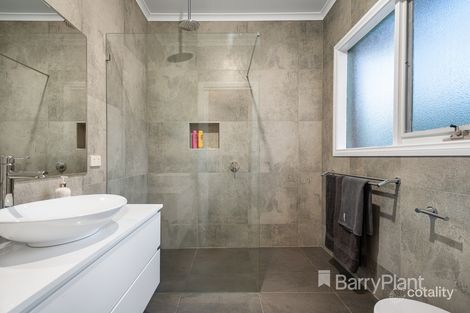 Property photo of 3 Harmony Close Lilydale VIC 3140