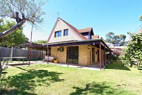 20a Merton St, Victoria Park, WA 6100