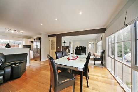 Property photo of 27 Olympic Avenue Cheltenham VIC 3192