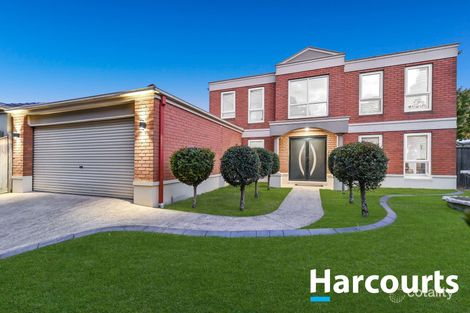 Property photo of 1 Oakmoss Place Berwick VIC 3806