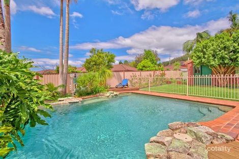 Property photo of 12 Yanderra Crescent Narara NSW 2250