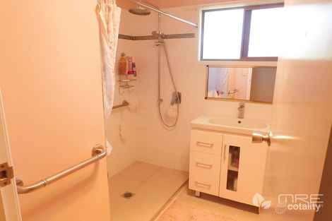 Property photo of 1 Calliandra Court Andergrove QLD 4740