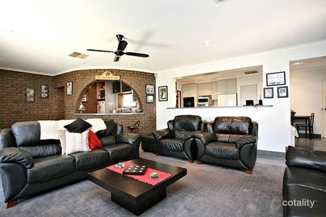 Property photo of 140 Broadacres Drive Penfield Gardens SA 5121
