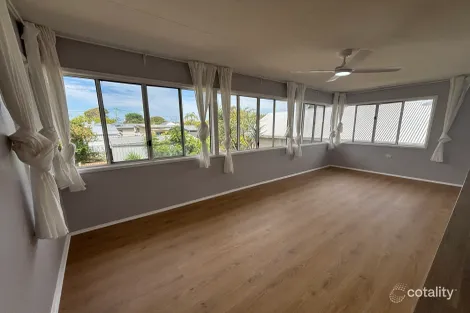 Property photo of 33 Ralph Street Clontarf QLD 4019