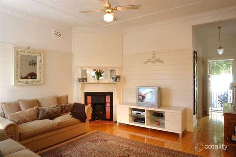 Property photo of 4 Ferdinand Street Birchgrove NSW 2041