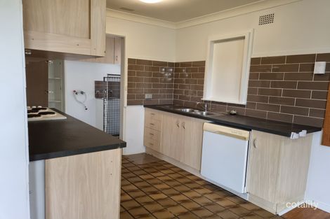Property photo of 33 Sampson Crescent Bomaderry NSW 2541