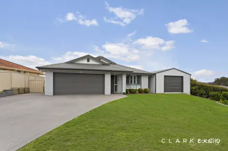 35 Diamond Cct, Rutherford, NSW 2320