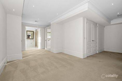 Property photo of 95 Hill Road Balwyn North VIC 3104