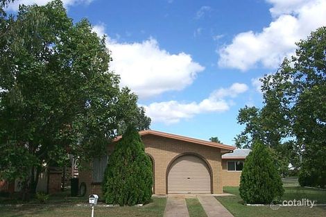 2 Doblo Ave, Norman Gardens, QLD 4701