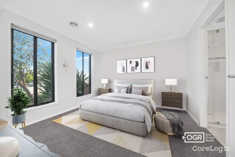 Property photo of 18 Arum Walk Mernda VIC 3754