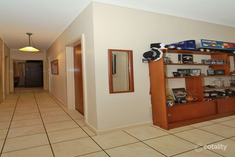 Property photo of 32 Ebden Street Heathcote VIC 3523