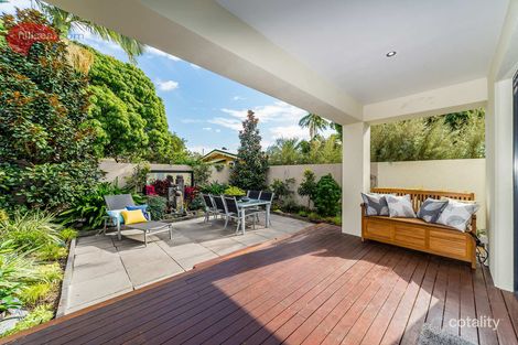 Property photo of 2/52 Billington Street Labrador QLD 4215