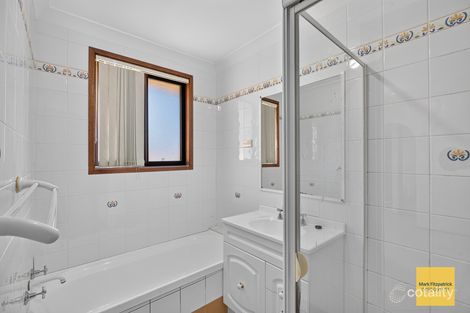 Property photo of 12 Dunbar Place Mount Annan NSW 2567