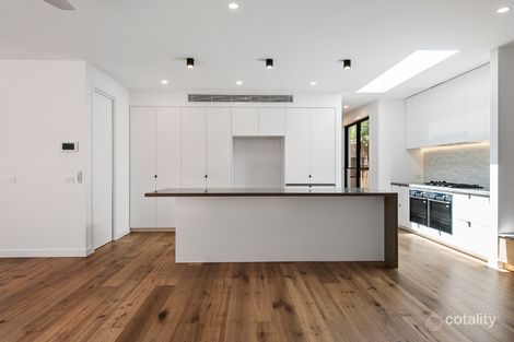 Property photo of 640B Hawthorn Road Brighton East VIC 3187