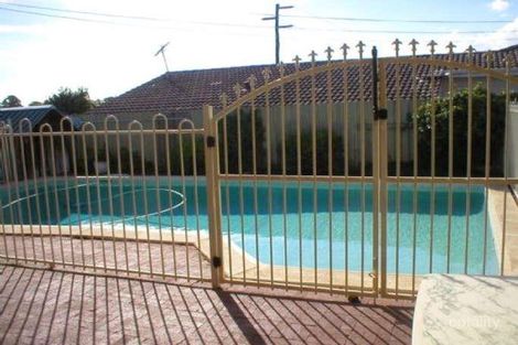 Property photo of 10 Ardgay Place Duncraig WA 6023