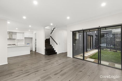 Property photo of 18 Collins Street Heidelberg Heights VIC 3081