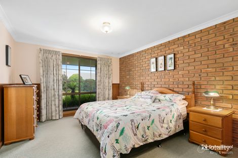 Property photo of 18 McCue Road Kalimna VIC 3909