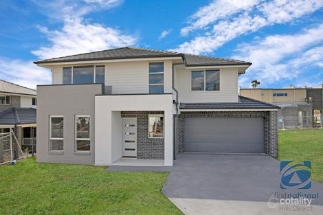 10 Alana Ave, Quakers Hill, NSW 2763