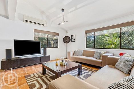 Property photo of 27 Sinatra Crescent McDowall QLD 4053