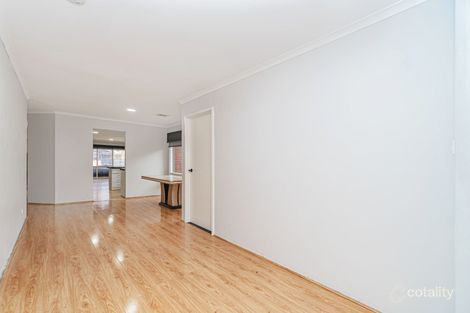 Property photo of 17 Pinus Place Meadow Heights VIC 3048