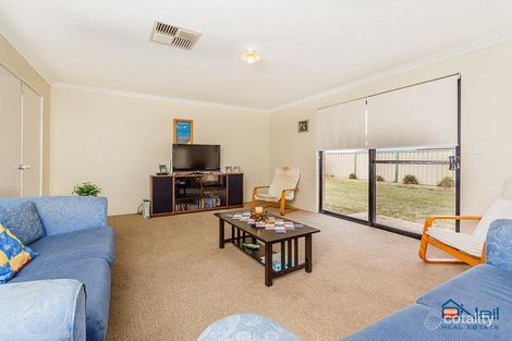 Property photo of 12 Glasgow Way Seville Grove WA 6112