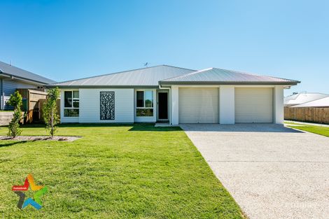 29 Foster Cct, Hillcrest, QLD 4118