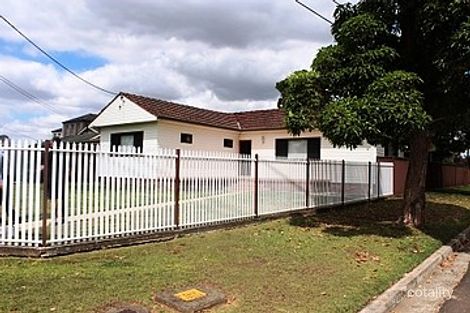 Property photo of 27 Barton Street Smithfield NSW 2164