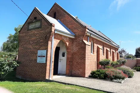 Property photo of 7 Shadforth Street Oxley VIC 3678