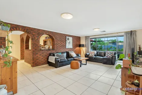 Property photo of 19 Alabar Crescent Globe Derby Park SA 5110