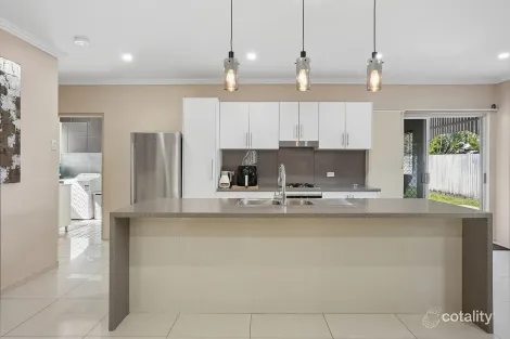 Property photo of 44 Queens Road Hermit Park QLD 4812
