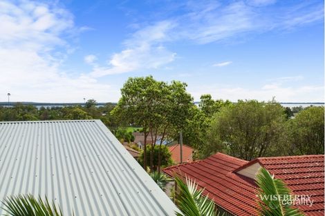Property photo of 27 Wyong Road Berkeley Vale NSW 2261