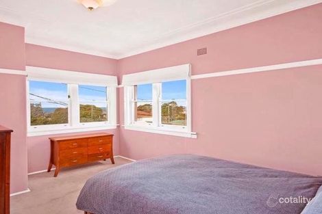 Property photo of 3 Seaview Avenue Curl Curl NSW 2096