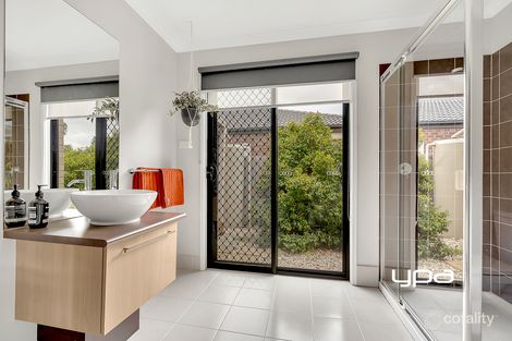 Property photo of 16 Wicket Street Sunbury VIC 3429